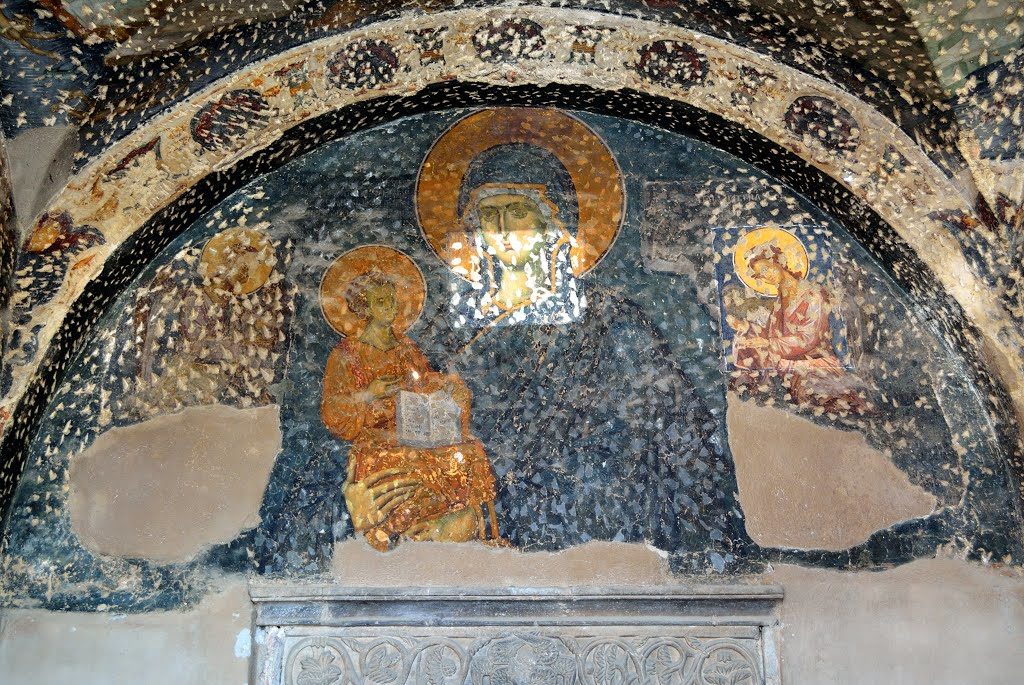 freska-presvete-bogorodice-u-manastiru-bogorodica-ljeviska-photo-by-vladanscekic